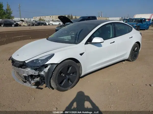 5YJ3E1EA6MF016071 2021 TESLA MODEL 3 - Image 2