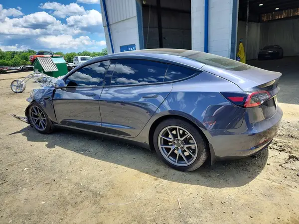 5YJ3E1EA6MF016779 2021 TESLA MODEL 3 - Image 2