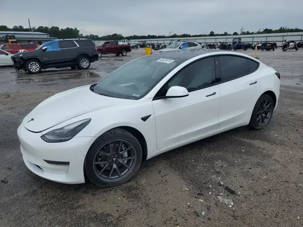 5YJ3E1EA6MF018984 2021 TESLA MODEL 3 - Image 1