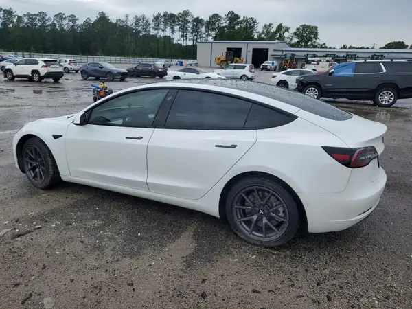 5YJ3E1EA6MF018984 2021 TESLA MODEL 3 - Image 2