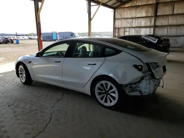 5YJ3E1EA6MF019083 2021 TESLA MODEL 3 - Image 2