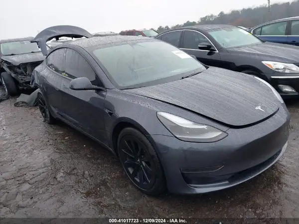 5YJ3E1EA6MF020704 2021 TESLA MODEL 3 - Image 1