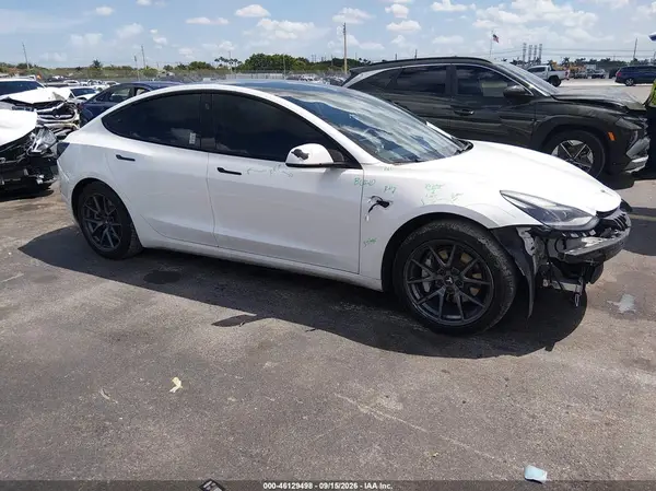 5YJ3E1EA6MF026910 2021 TESLA MODEL 3 - Image 1