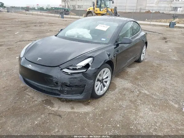5YJ3E1EA6MF028124 2021 TESLA MODEL 3 - Image 2