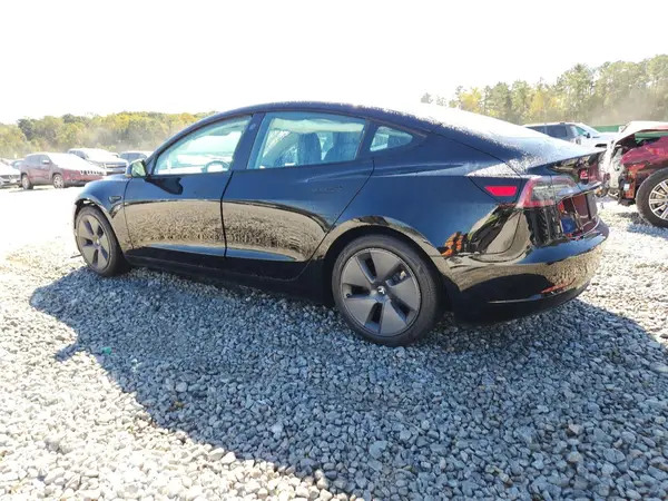 5YJ3E1EA6MF031685 2021 TESLA MODEL 3 - Image 2