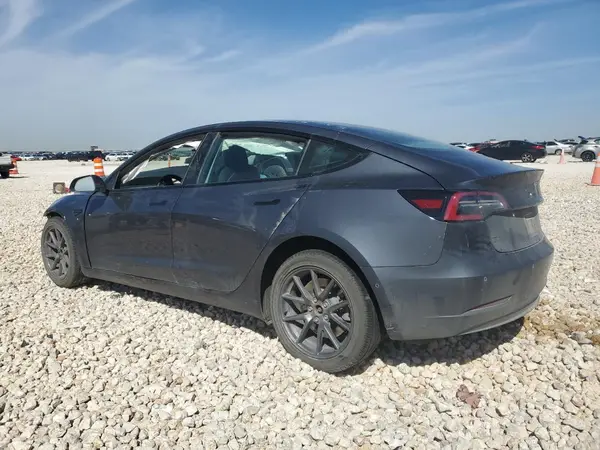 5YJ3E1EA6MF048163 2021 TESLA MODEL 3 - Image 2
