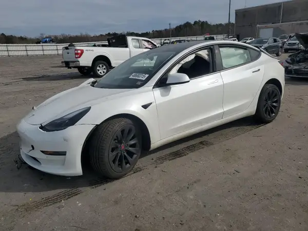 5YJ3E1EA6MF048261 2021 TESLA MODEL 3 - Image 1