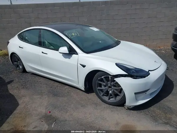 5YJ3E1EA6MF048339 2021 TESLA MODEL 3 - Image 1