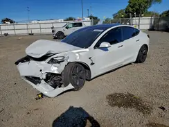 5YJ3E1EA6MF053069 2021 TESLA MODEL 3
