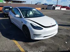 5YJ3E1EA6MF067859 2021 TESLA MODEL 3