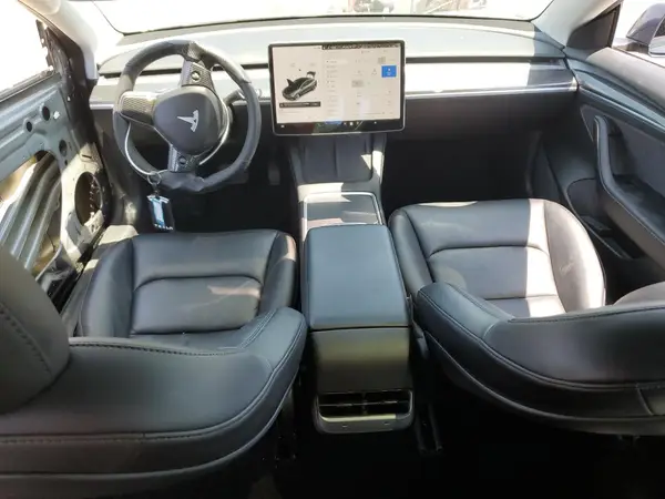 5YJ3E1EA6MF073869 2021 TESLA MODEL 3 - Image 8