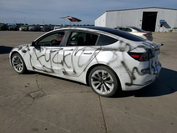 5YJ3E1EA6MF078652 2021 TESLA MODEL 3 - Image 2