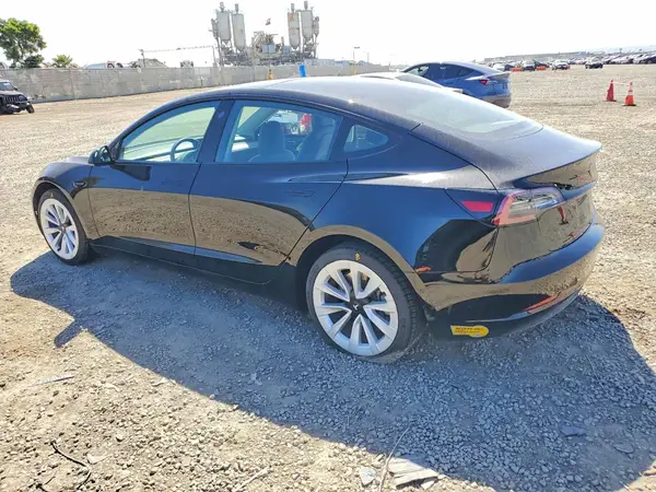 5YJ3E1EA6MF079297 2021 TESLA MODEL 3 - Image 2