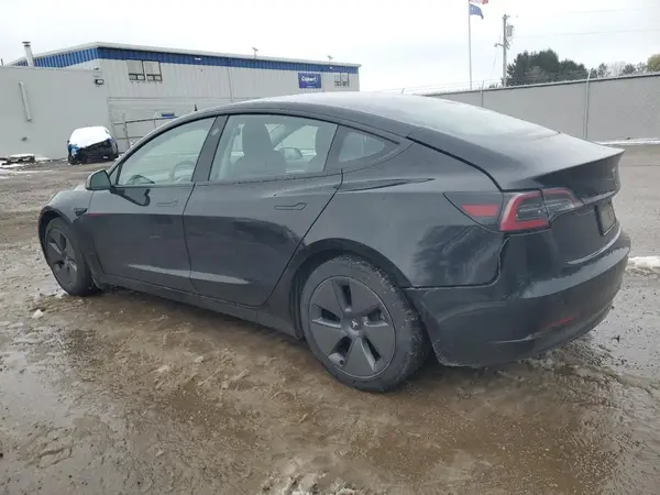 5YJ3E1EA6MF084029 2021 TESLA MODEL 3 - Image 2