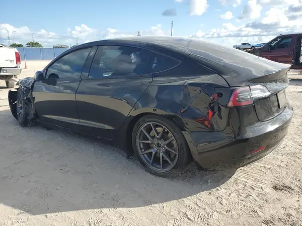 5YJ3E1EA6MF090378 2021 TESLA MODEL 3 - Image 2