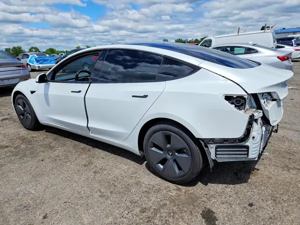 5YJ3E1EA6MF091739 2021 TESLA MODEL 3 - Image 2