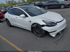 5YJ3E1EA6MF092213 2021 TESLA MODEL 3