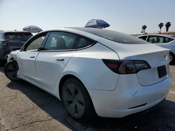 5YJ3E1EA6MF093331 2021 TESLA MODEL 3 - Image 2