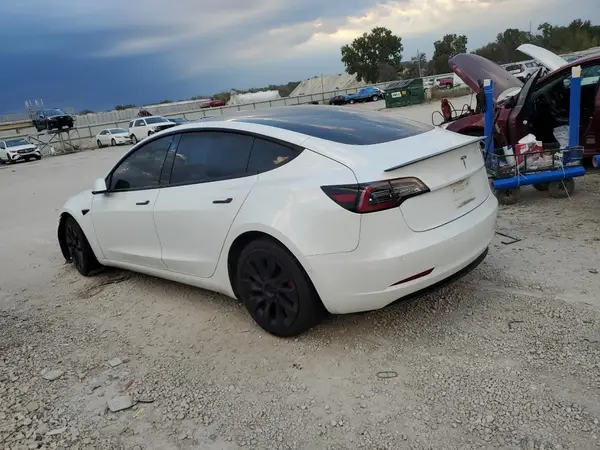 5YJ3E1EA6MF093376 2021 TESLA MODEL 3 - Image 2