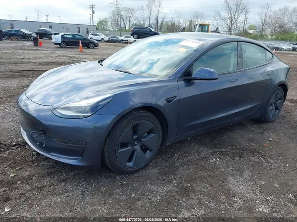 5YJ3E1EA6MF095502 2021 TESLA MODEL 3 - Image 2
