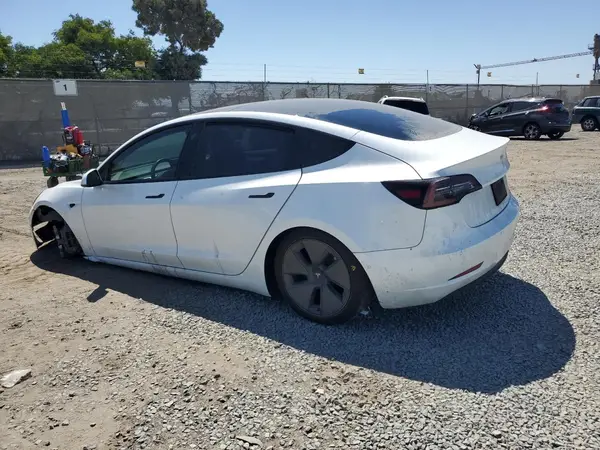 5YJ3E1EA6MF098061 2021 TESLA MODEL 3 - Image 2
