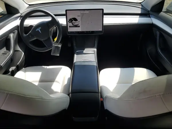5YJ3E1EA6MF098061 2021 TESLA MODEL 3 - Image 8