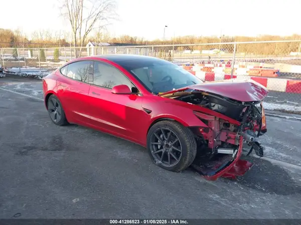 5YJ3E1EA6MF840491 2021 TESLA MODEL 3 - Image 1
