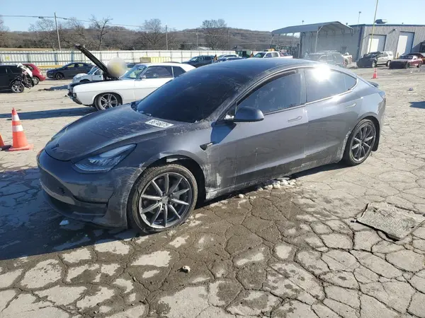 5YJ3E1EA6MF850941 2021 TESLA MODEL 3 - Image 1