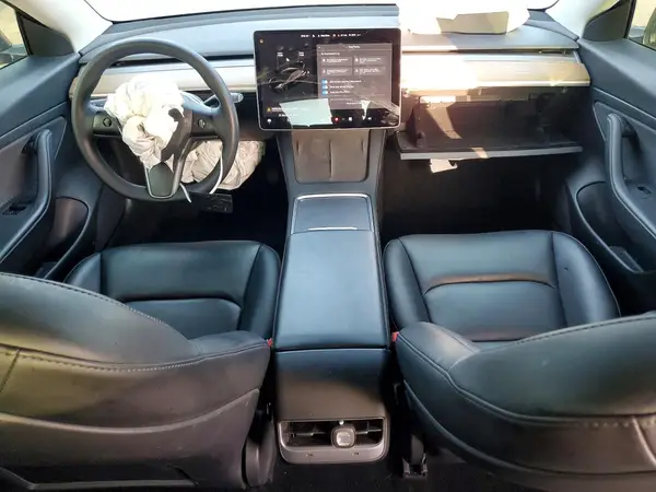 5YJ3E1EA6MF851362 2021 TESLA MODEL 3 - Image 8