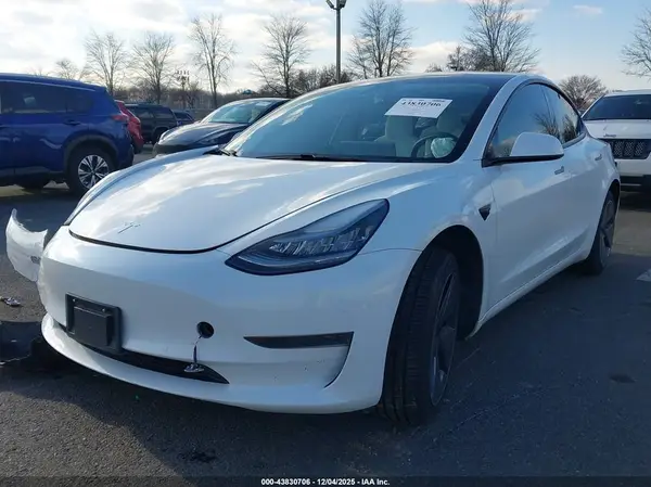 5YJ3E1EA6MF853760 2021 TESLA MODEL 3 - Image 2