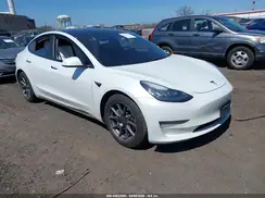 5YJ3E1EA6MF853774 2021 TESLA MODEL 3