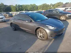 5YJ3E1EA6MF860627 2021 TESLA MODEL 3
