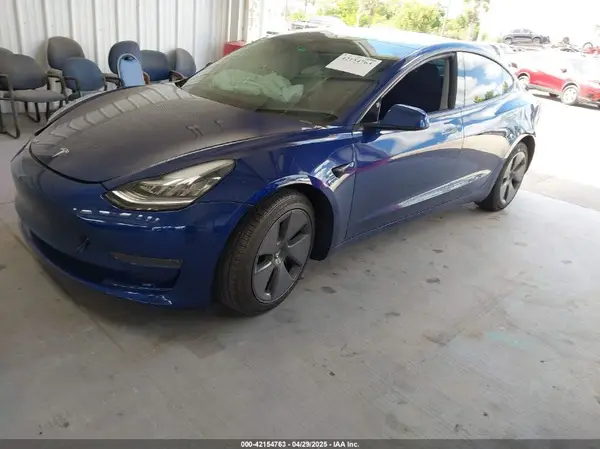 5YJ3E1EA6MF860949 2021 TESLA MODEL 3 - Image 2