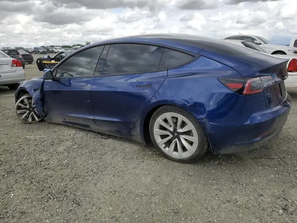 5YJ3E1EA6MF861244 2021 TESLA MODEL 3 - Image 2