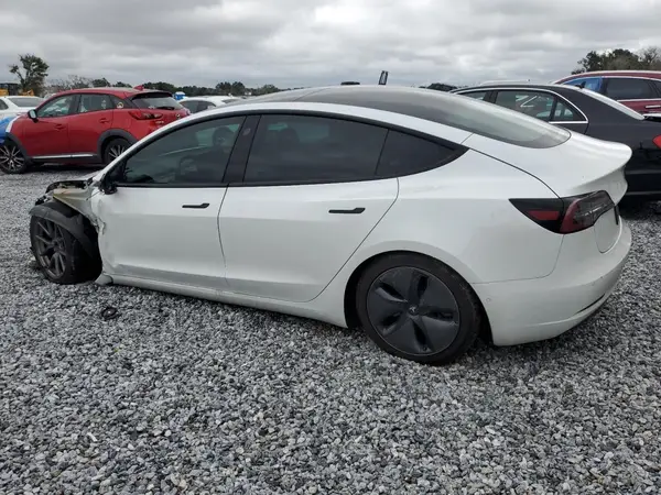 5YJ3E1EA6MF867318 2021 TESLA MODEL 3 - Image 2
