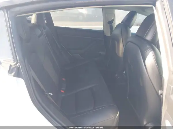 5YJ3E1EA6MF867643 2021 TESLA MODEL 3 - Image 8