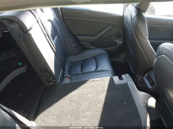 5YJ3E1EA6MF871269 2021 TESLA MODEL 3 - Image 8
