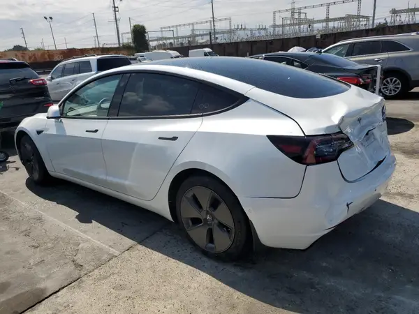 5YJ3E1EA6MF873782 2021 TESLA MODEL 3 - Image 2