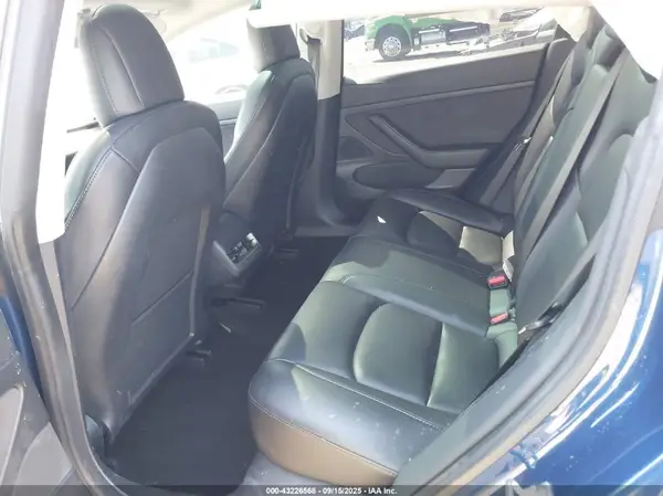 5YJ3E1EA6MF876388 2021 TESLA MODEL 3 - Image 8