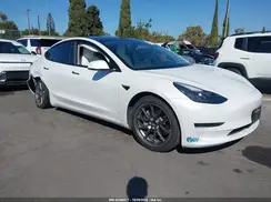5YJ3E1EA6MF877864 2021 TESLA MODEL 3