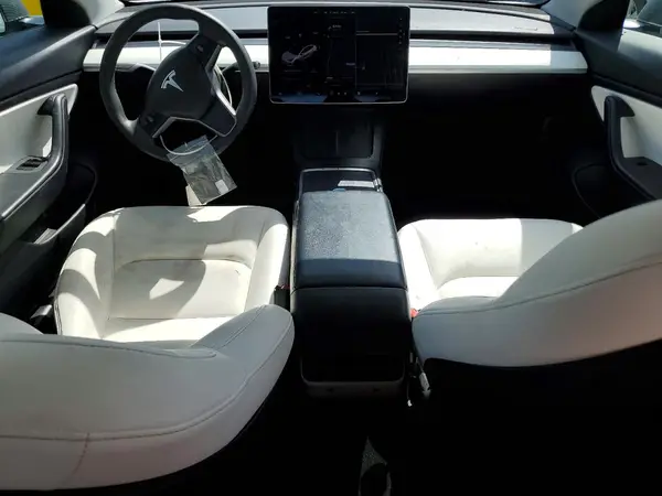 5YJ3E1EA6MF877945 2021 TESLA MODEL 3 - Image 8