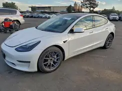 5YJ3E1EA6MF878660 2021 TESLA MODEL 3