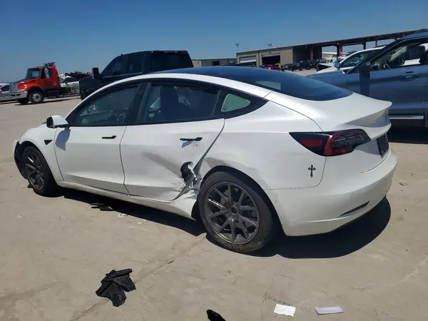 5YJ3E1EA6MF911415 2021 TESLA MODEL 3 - Image 2
