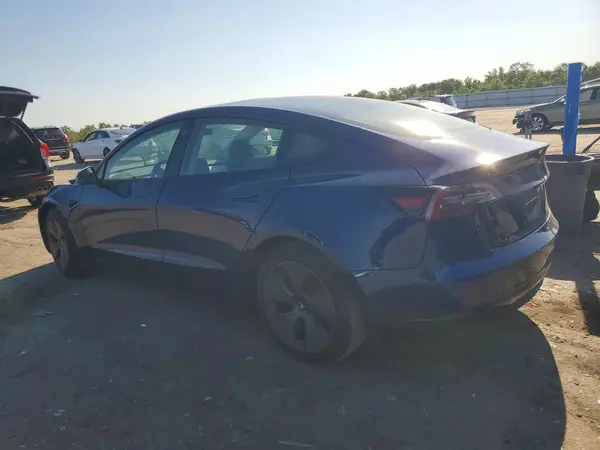 5YJ3E1EA6MF918266 2021 TESLA MODEL 3 - Image 2