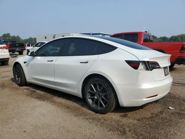 5YJ3E1EA6MF918834 2021 TESLA MODEL 3 - Image 2