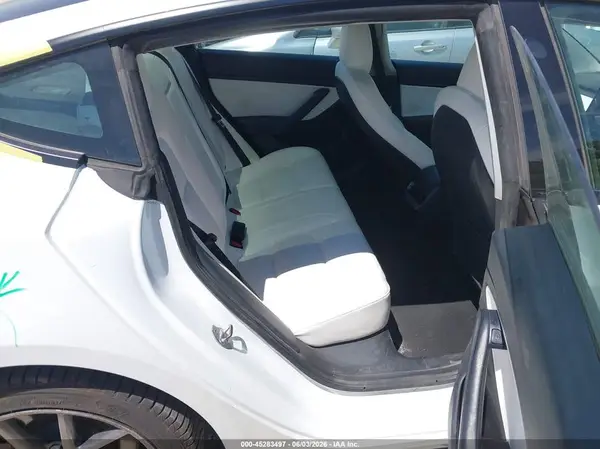 5YJ3E1EA6MF921703 2021 TESLA MODEL 3 - Image 8