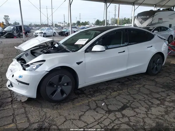 5YJ3E1EA6MF938534 2021 TESLA MODEL 3 - Image 2