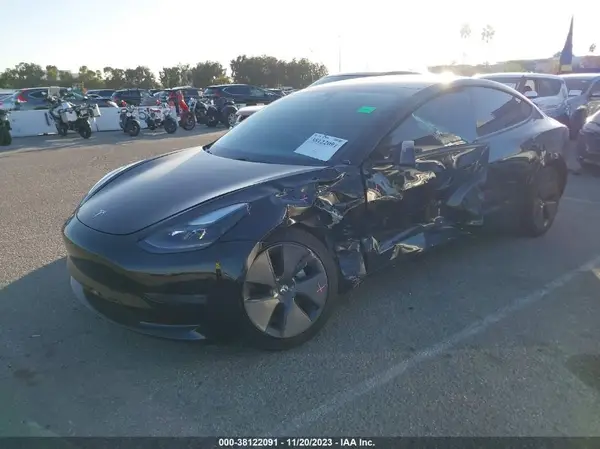 5YJ3E1EA6MF939229 2021 TESLA MODEL 3 - Image 2