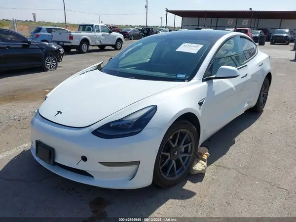 5YJ3E1EA6MF955642 2021 TESLA MODEL 3 - Image 2