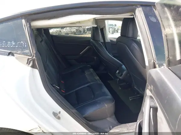 5YJ3E1EA6MF955642 2021 TESLA MODEL 3 - Image 8